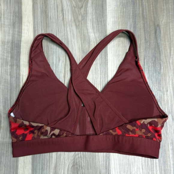 Aerie Stylish Women's Red and Brown Sports Bra size small - Picture 5 of 7